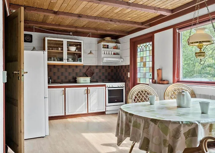 30065-ulfborg-oster-skovvej-63 * Ulfborg